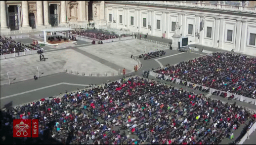 "Cuando rezamos el “Padre nuestro” nos unimos con el Padre que nos ama" - Papa Francisco
