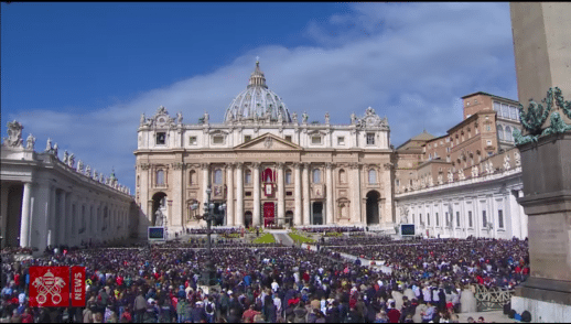 "Dios no sabe hacer un anuncio sin sorprendernos" - Papa Francisco